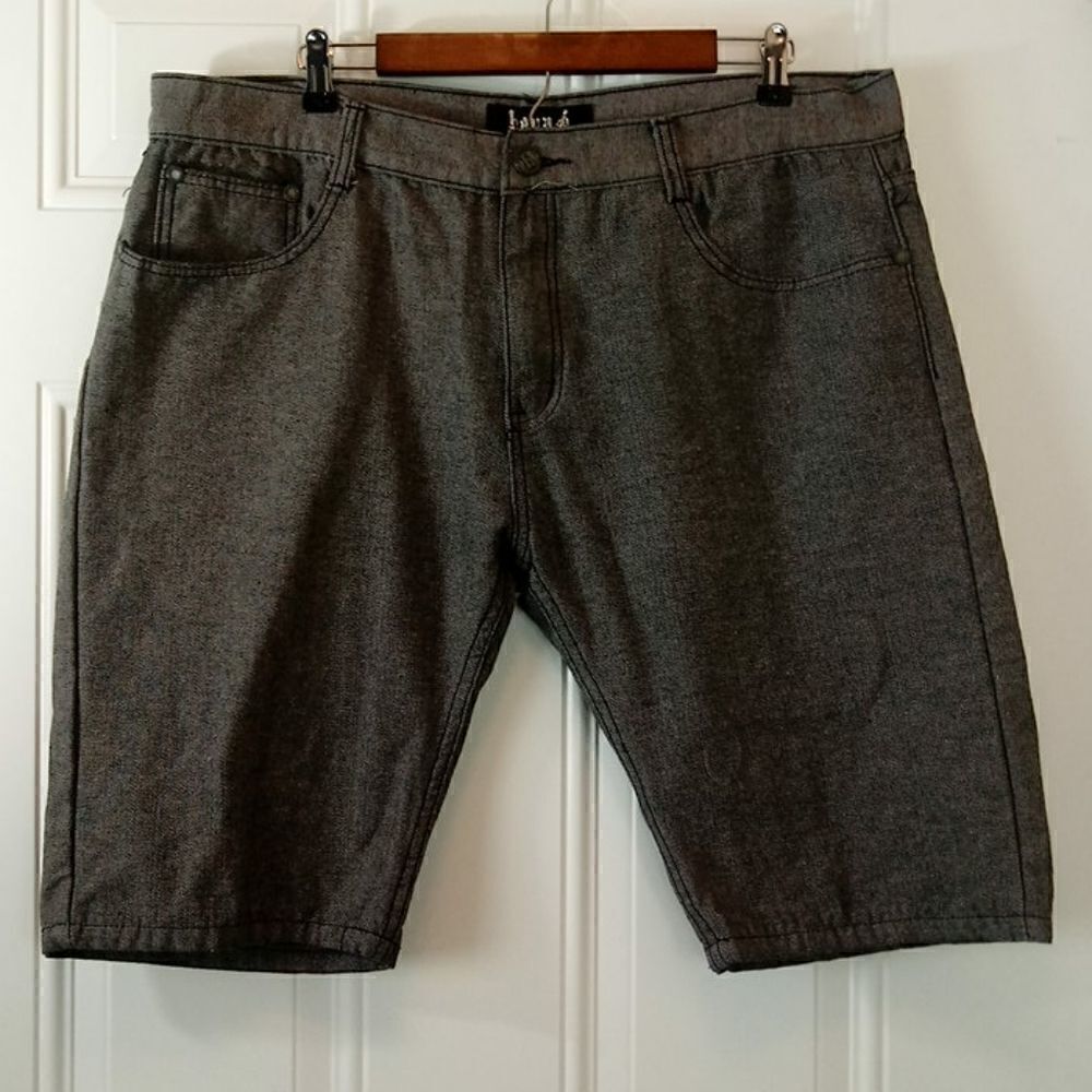 (3/$20) Hova grey denim five pocket shorts